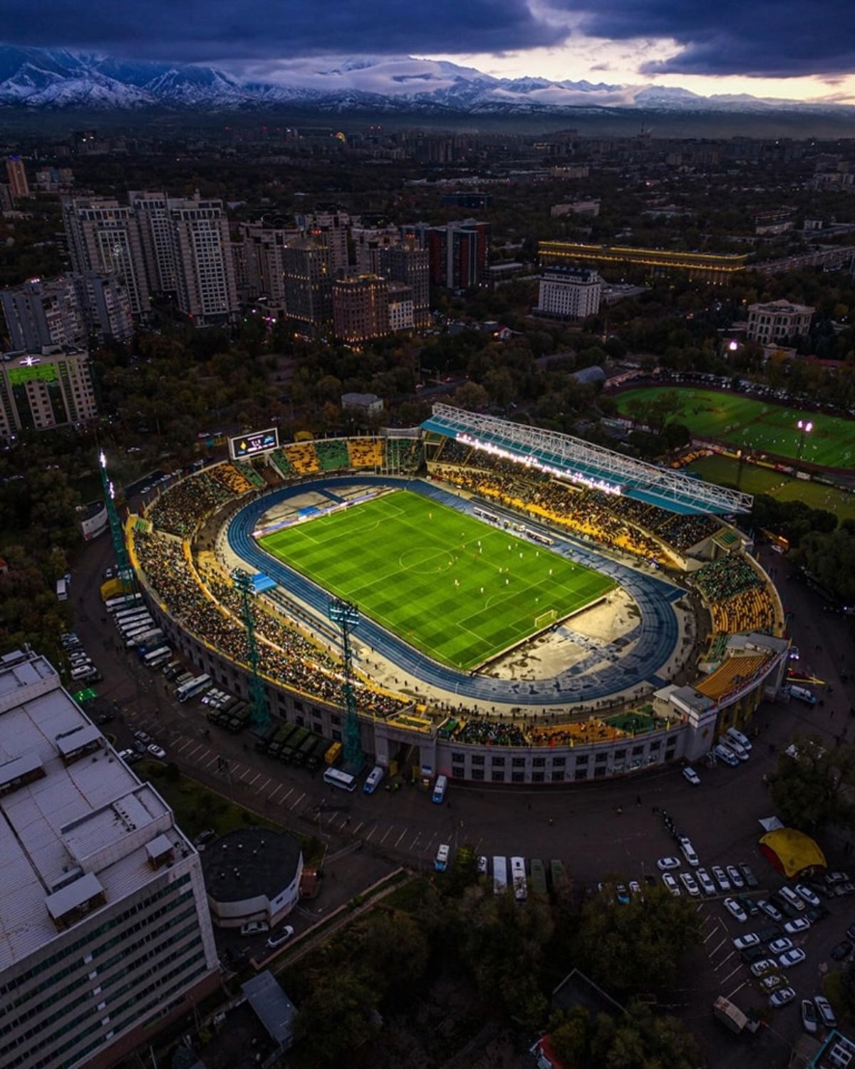 Imagini senzaționale din Kazahstan! » Cu ce le-au așteptat localnicii pe vedetele lui Real Madrid