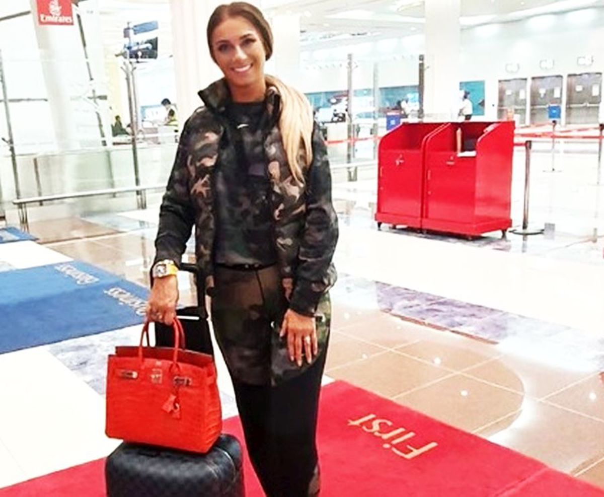 FOTO Anamaria Prodan camuflată, Reghe a surprins din nou » Cum s-a pozat cuplul pe aeroportul din Dubai