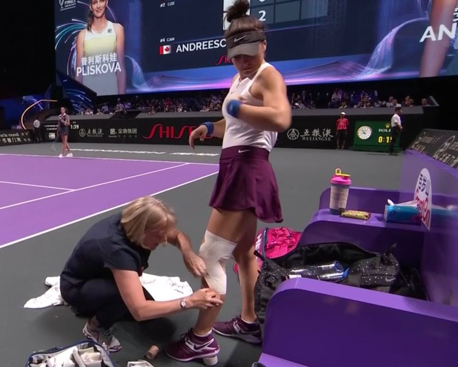 Andreescu - Pliskova // VIDEO+FOTO » Bianca a abandonat după primul set! E eliminată matematic de la Turneul Campioanelor