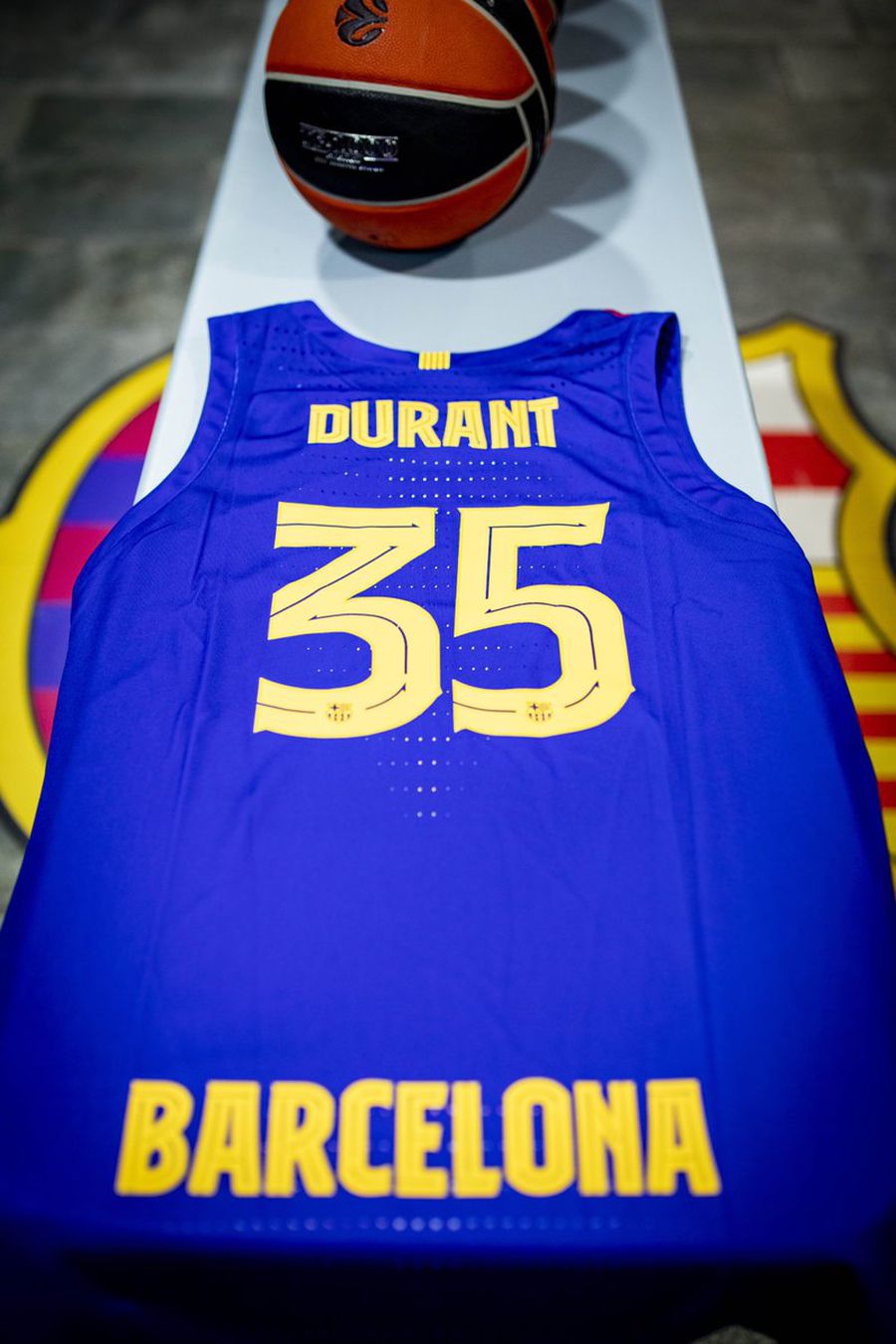 Kevin Durant vrea să joace la Barcelona » Catalanii i-au pregătit deja tricoul