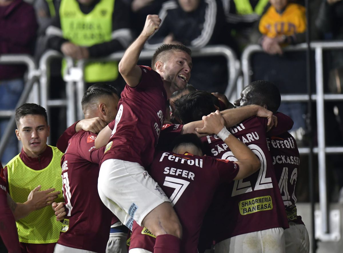 Victorie de la 11 metri! Derby-ul dintre Rapid și CFR a fost stricat de arbitru, care a acordat greșit gazdelor două penalty-uri! Clasamentul ACUM