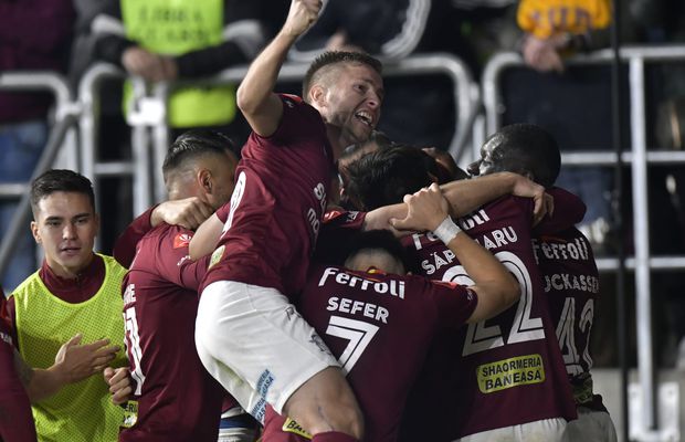 Victorie de la 11 metri! Derby-ul dintre Rapid și CFR a fost stricat de arbitru, care a acordat greșit gazdelor două penalty-uri! Clasamentul ACUM