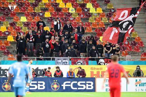 Galeria celor de la UTA nu își va susține favoriții în prima repriză a meciului cu FC Argeș, programat astăzi, de la ora 18:15, în etapa cu numărul 16 din Liga 1.