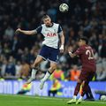 Radu Drăgușin în Tottenham - Manchester City / Foto: Imago images