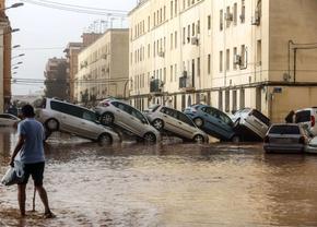 Tragedie fără margini provocată de furtuna devastatoare din Valencia » Președintele Federației locale de fotbal și-a pierdut fiica: „Nu mai am nicio veste de la 4 dimineața”