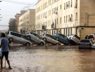 Tragedie fără margini provocată de furtuna Dana în Valencia » Președintele ...