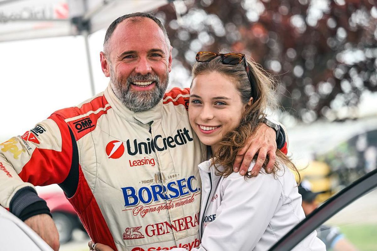 BAC, admiterea la Politehnică și adrenalină pe circuit » Cum a fost 2025 pentru Alexandra Teslovan și ce urmează la anul: „Vreau să particip la Campionatul European de Raliuri și la cel Mondial!”