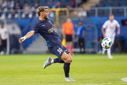 Vlad Dragomir a reușit un assist în Supercupa Ciprului / Foto: Imago Images