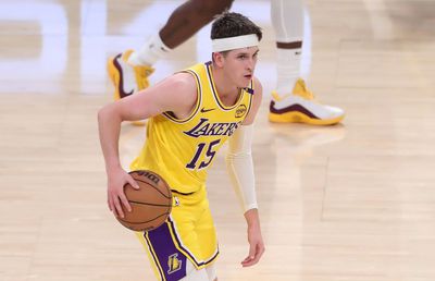 În absența lui LeBron James și Luka Doncic, Austin Reaves a marcat coșul victoriei pentru LA Lakers în ultima secundă