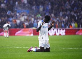 Cine este atacantul de 18 ani care a doborât un record vechi de 75 de ani » PSG și Lyon l-au ratat