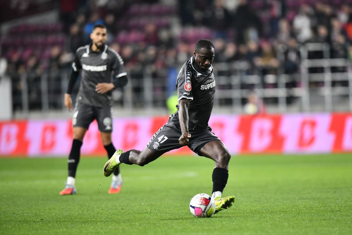 Legenda Craiovei se teme de Rapid înainte de derby: „Are un mare avantaj”