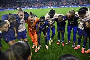 Portarul sfertfinalist la Euro, dezvăluiri incredibile » Ce a putut să primească pe telefon: „Am fost șocată câteva săptămâni”