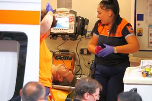 Antrenorul Petrolului a povestit un moment critic pe bancă: „Mi-a luat pulsul, apoi nu mai știu ce s-a întâmplat!”