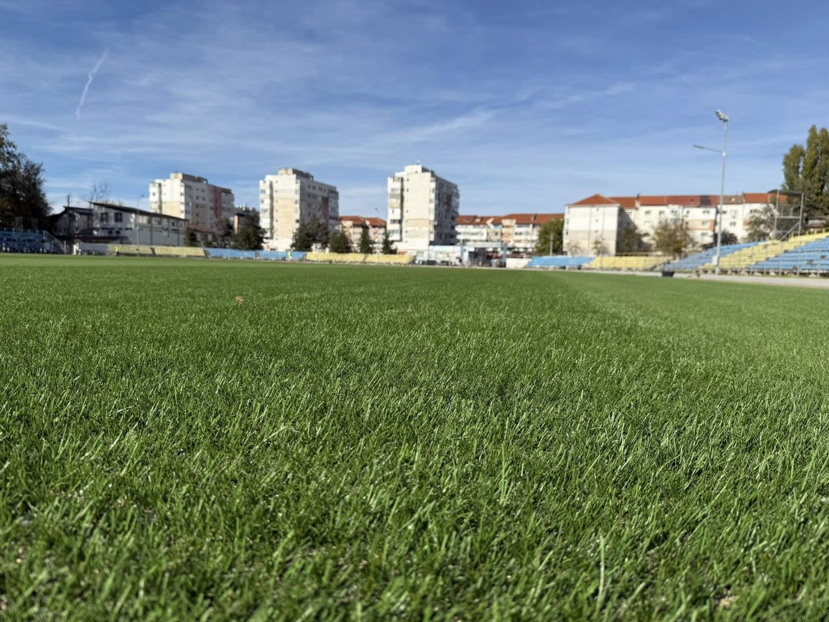 Echipa din Superliga mai trebuie să aștepte până intră pe noua arenă » Oficialii LPF și deținătorul drepturilor TV au mers în inspecție