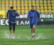 VOLUNTARI - FCSB // VIDEO+FOTO E OFICIAL! Partida a fost amânată din cauza vremii » Când s-ar putea juca