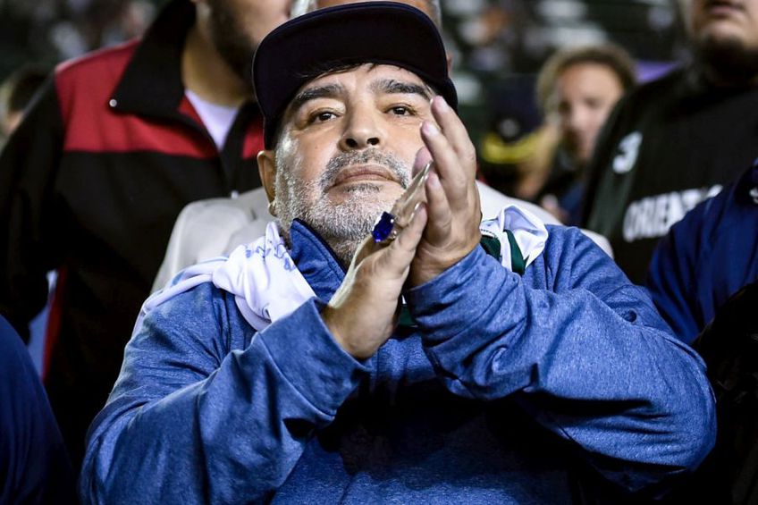 Medicul personal al lui Maradona crede că a abandonat intenționat lupta: „Era foarte trist și deprimat. N-am vrut să-l lase să se pedepsească”.