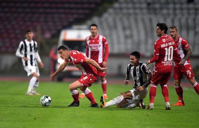 EXCLUSIV Pe marginea prăpastiei » Clubul riscă excluderea din Liga 1! Decizia așteptată cu sufletul la gură