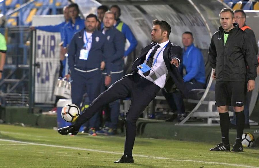 Adrian Mutu, în mandatul de la FC Voluntari EXCLUSIV Adrian Mutu a bătut palma cu CFR Cluj și va fi prezentat chiar de Ziua Națională!