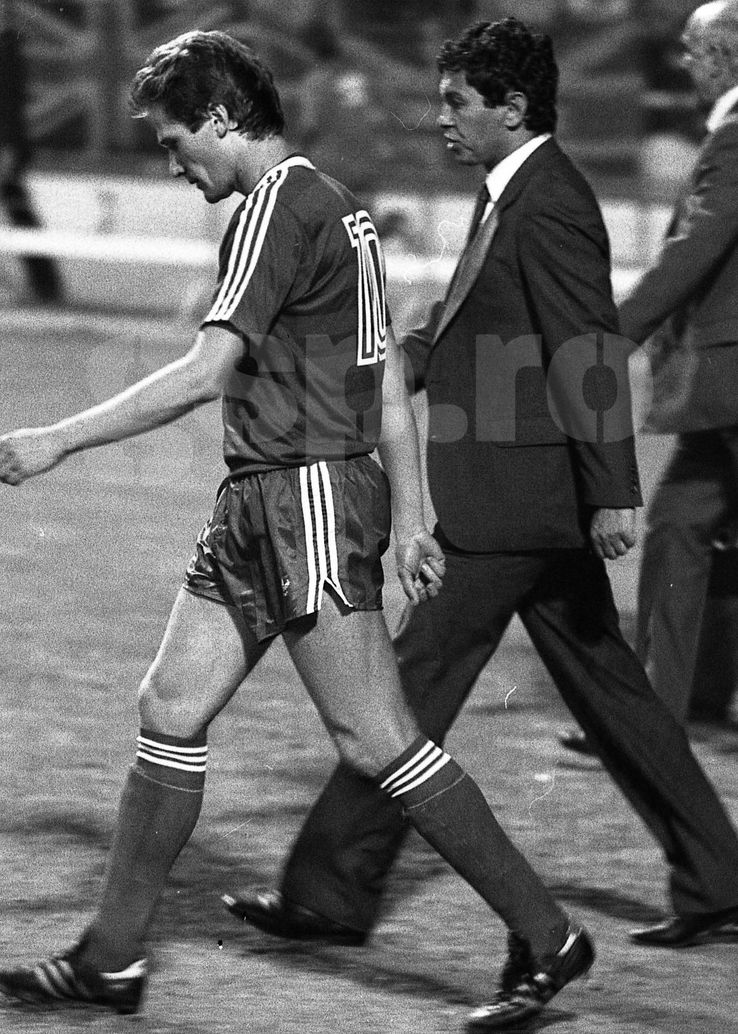 Ladislau Boloni, alături de Mircea Lucescu la meciul Anglia - România