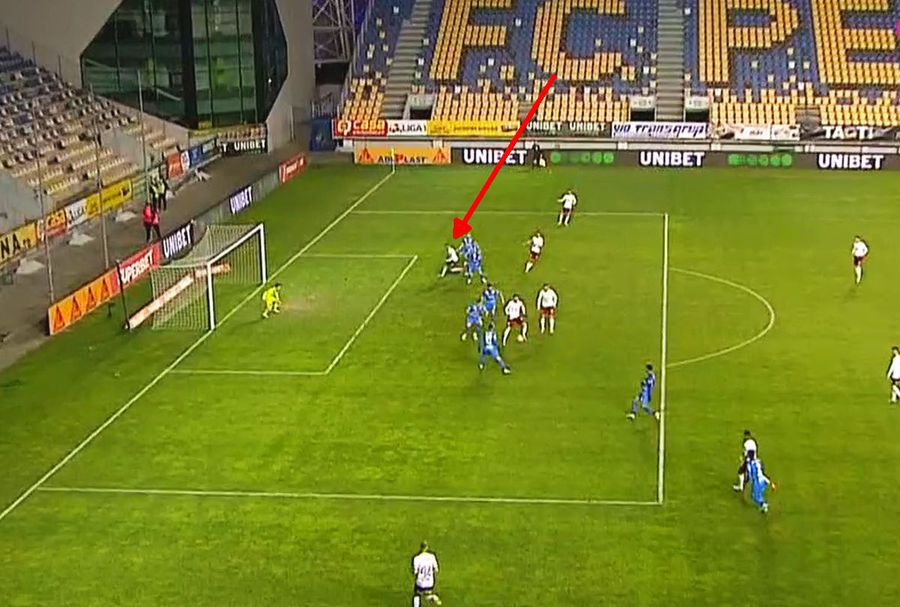 Chindia - Sepsi. Cum să NU vezi așa ceva?! Penalty evident refuzat de Colțescu în Cupa României: „Am fost făcut knockout!”