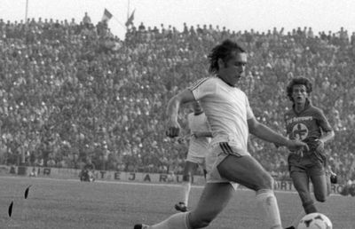 Fiul lui Zoltan Crișan a vorbit cu Gazeta despre ultimii ani din viața fostului internațional: „Tati a murit sărac, dar n-a cerșit niciodată”