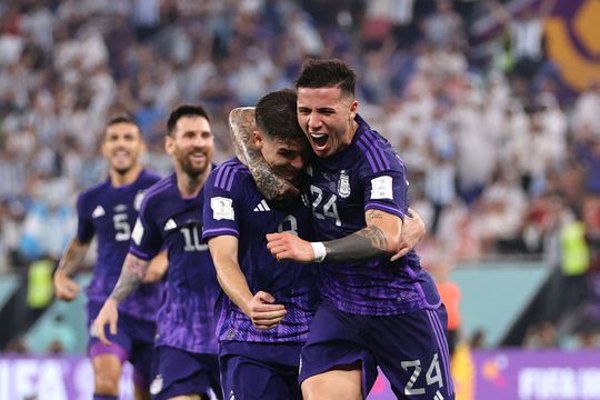 Argentina a învins Polonia, scor 2-0, și a câștigat grupa C de la Campionatul Mondial
