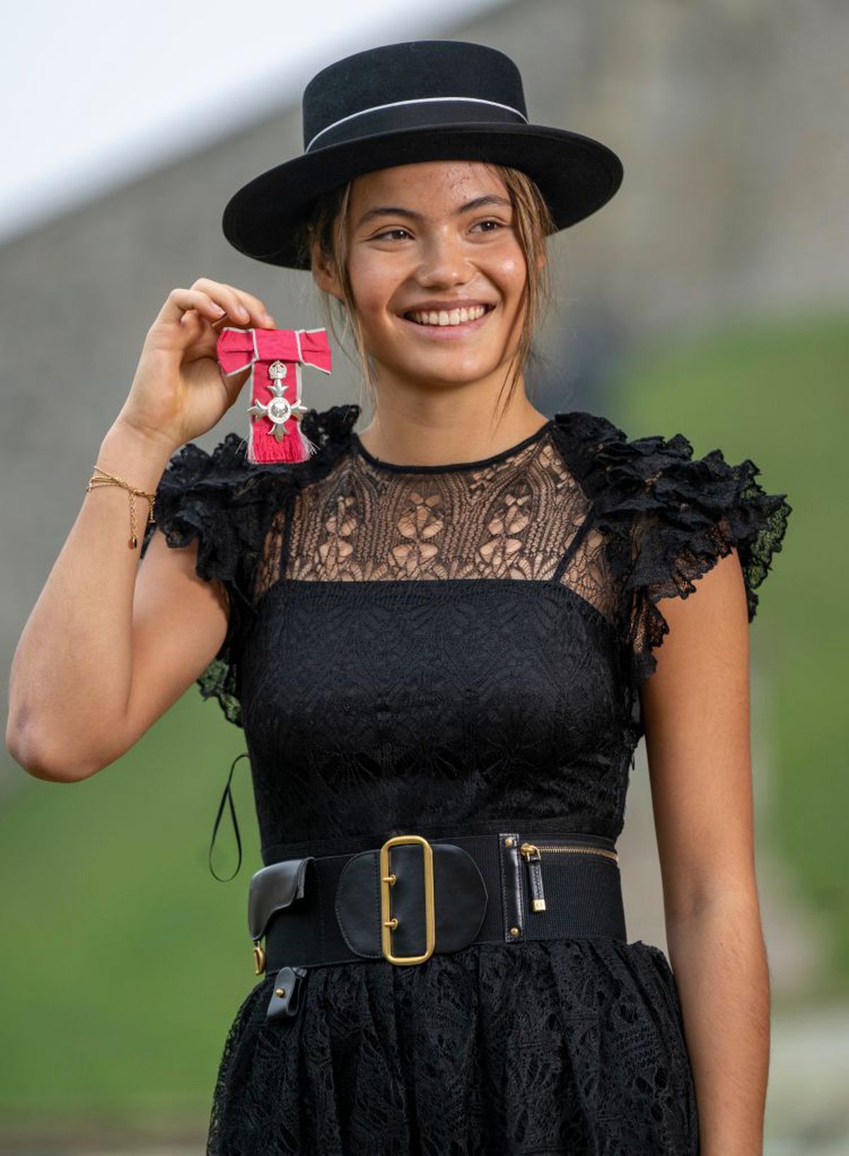 Emma Răducanu a primit titlul de Membru al Ordinului Imperiului Britanic din partea regelui Charles al III-lea