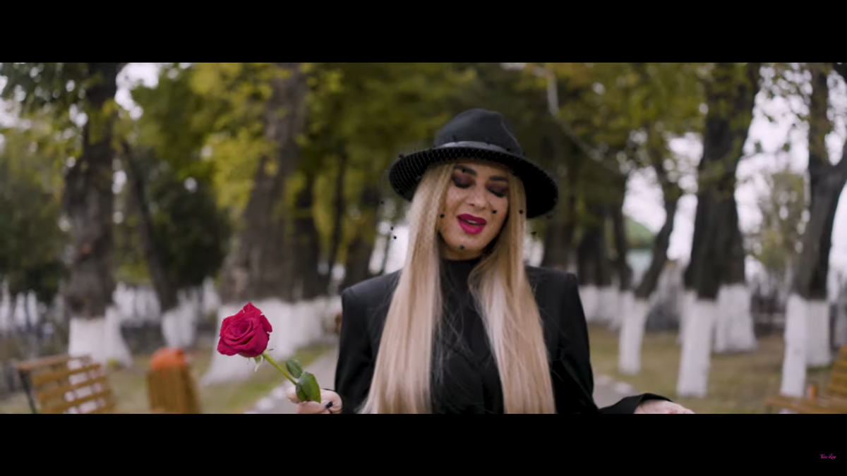 Video șocant cu Anamaria Prodan. Mesaj sumbru pentru „Soarele meu”, direct din cimitir: „Ți-am dat bani, ți-am luat mașină. Ți-am luat casă cu grădină”