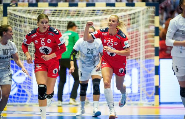 FURTUNOS! Victorie la 32 de goluri diferență la Campionatul Mondial de handbal feminin