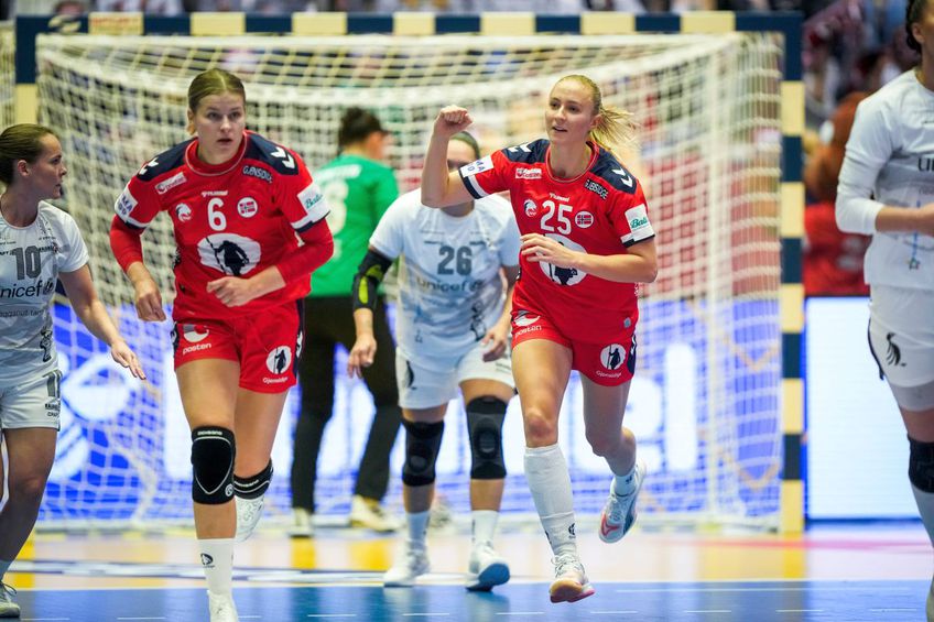 Norvegia a câștigat primul meci din grupe la CM de handbal feminin, cu Groenlanda, scor 43-11/ foto: Imago Images