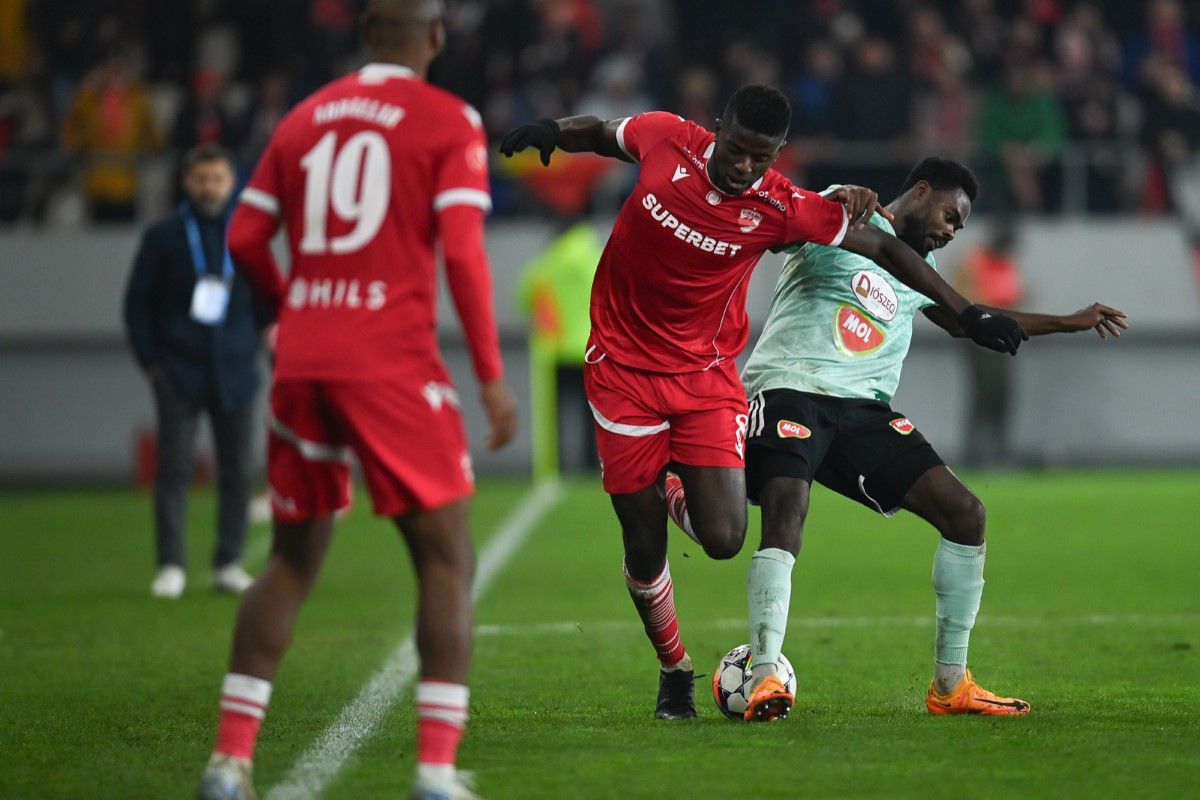 Dinamo - Sepsi 1-1 » Final de infarct pe „Arc”! O „Panenka” în 90+9 strică seara de vis a „câinilor”