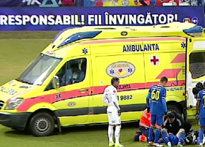 Ciocnire violentă în Unirea Slobozia - Hermannstadt: jucătorul a fost luat cu ambulanța de pe teren