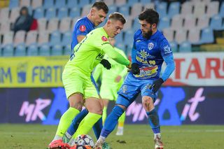 Gloria Buzău respiră și o învinge pe Poli Iași! Matos reușește „dubla” care aduce prima victorie a elevilor lui Neagoe, după 4 runde » Clasamentul ACUM