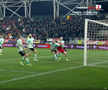 Autogol de necrezut în Dinamo - Sepsi. Cum a putut să lovească mingea!