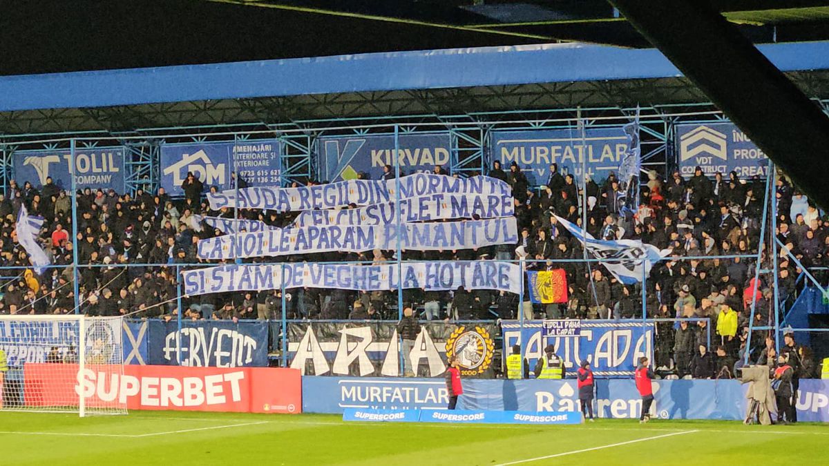 Mesajele afișate de galeria Farului la meciul cu FCSB