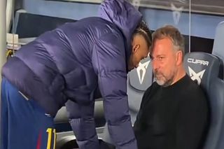 Moment emoționant » Ce i-a spus Raphinha lui Flick, după victoria Barcelonei