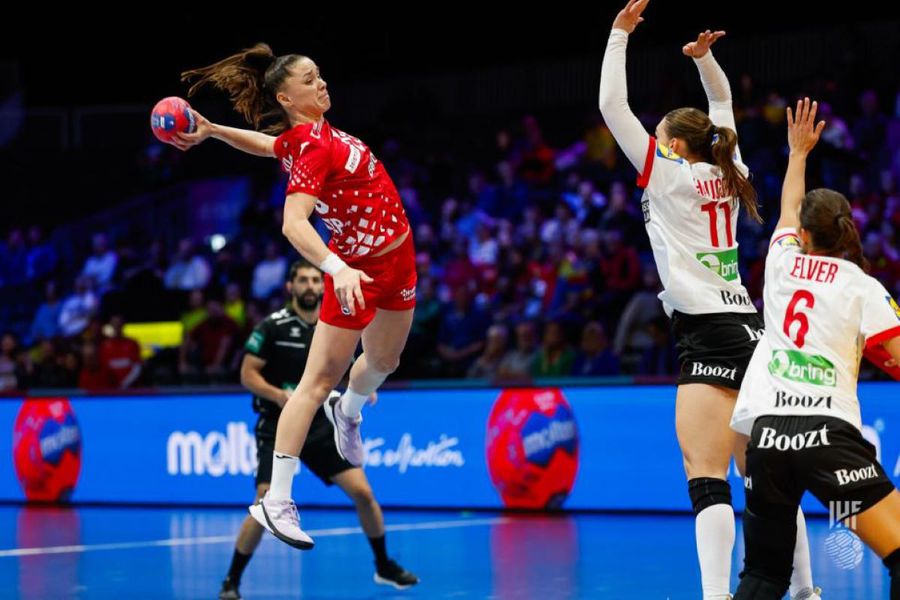 Danemarca, adversara României în ultimul meci din grupa A, și o apărare puternică: „Întotdeauna e grozav să fii lângă ea în defensivă”