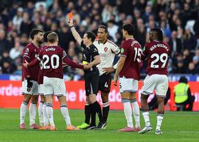 „O fi pariat?” » Eliminare stupidă în Premier League: a luat două „galbene” în 20 de secunde