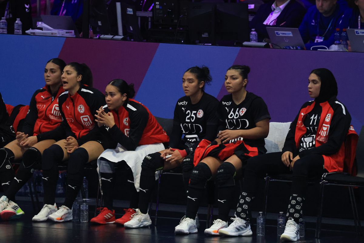 Tradiție de 1 Decembrie! Am întrebat 100 de olandezi: „Primul nume de sportiv din ROMÂNIA care vă trece prin minte?” » Două legende sunt la egalitate pe locul 1: surprize mari în top