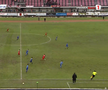 Mai rău ca la amatori » Încă un meci de Liga 2 jucat pe „câmp”: imagini SCANDALOASE
