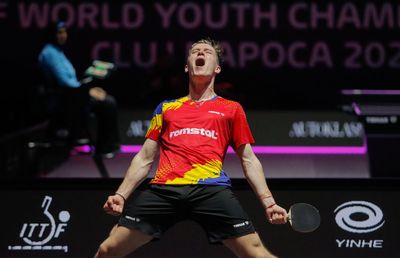 Încurajat de fosta gimnastă Larisa Iordache, Iulian Chiriță a impresionat la Mondialul U19: „M-a ajutat mult în cariera de jucător”