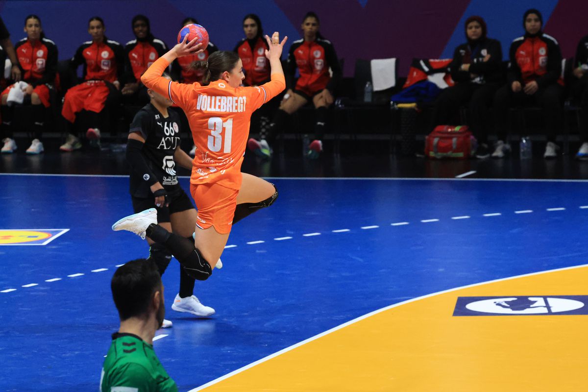 Tradiție de 1 Decembrie! Am întrebat 100 de olandezi: „Primul nume de sportiv din ROMÂNIA care vă trece prin minte?” » Două legende sunt la egalitate pe locul 1: surprize mari în top