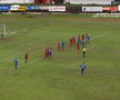 Mai rău ca la amatori » Încă un meci de Liga 2 jucat pe „câmp”: imagini SCANDALOASE