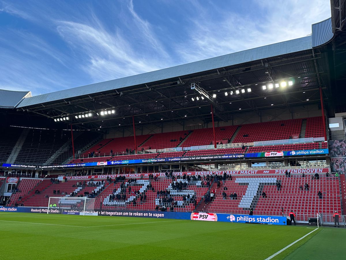 Cu Dennis Man odihnit, PSV s-a distrat în fața lui Volendam » Reporterii GSP au asistat la meci din tribunele Philips Stadion