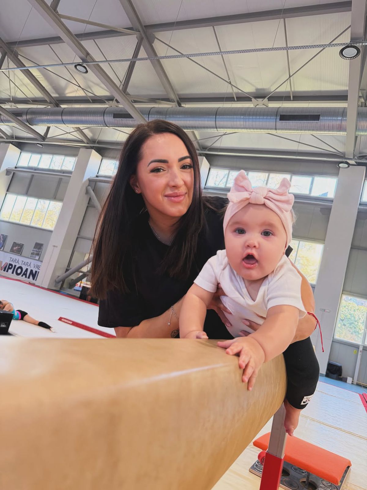 Încurajat de fosta gimnastă Larisa Iordache, Iulian Chiriță a impresionat la Mondialul U19: „M-a ajutat mult în cariera de jucător”