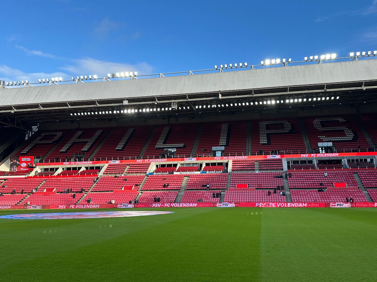 Cu Dennis Man odihnit, PSV s-a distrat în fața lui Volendam » Reporterii GSP au asistat la meci din tribunele Philips Stadion