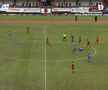 Mai rău ca la amatori » Încă un meci de Liga 2 jucat pe „câmp”: imagini SCANDALOASE