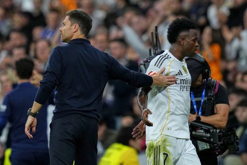 Xabi Alonso și Vinicius jr au îngropat, se pare, „securea războiului” / Foto: Imago