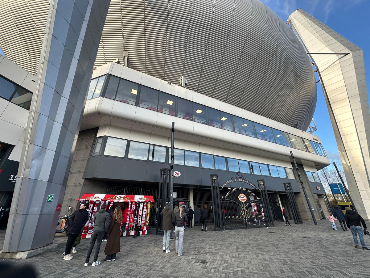 Cu Dennis Man odihnit, PSV s-a distrat în fața lui Volendam » Reporterii GSP au asistat la meci din tribunele Philips Stadion