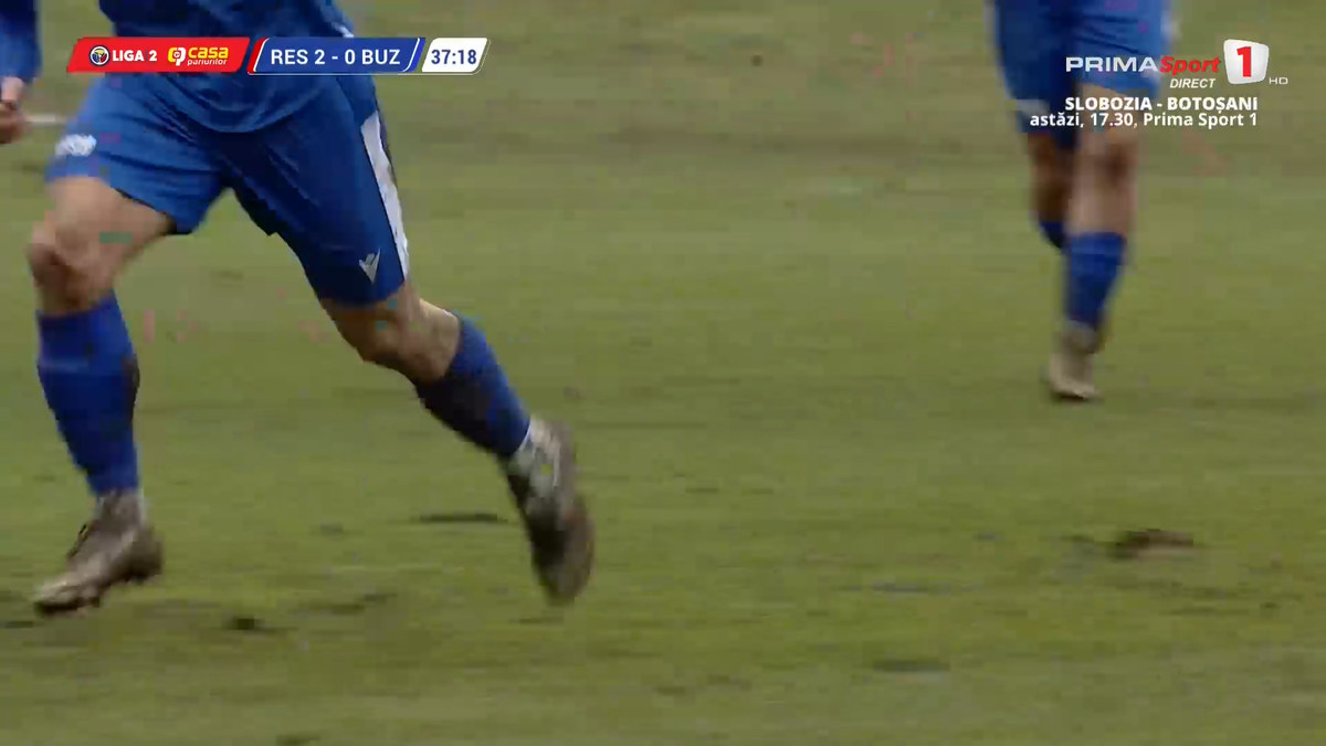 Gazonul de la Reșița - Metalul Buzău, execrabil